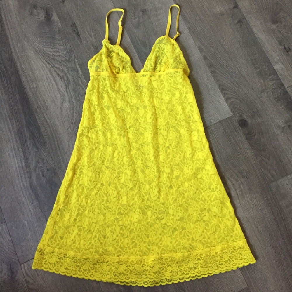 Yellow VS Lingerie