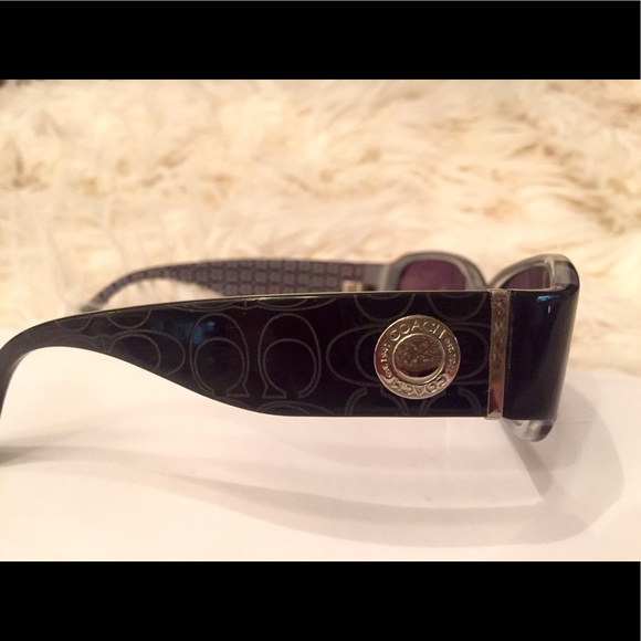 🔥Authentic Coach Sunglasses🔥 - Picture 2 of 3