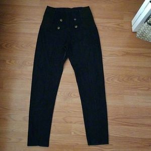 High waisted leggings