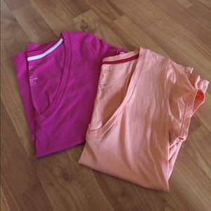 American eagle v necks