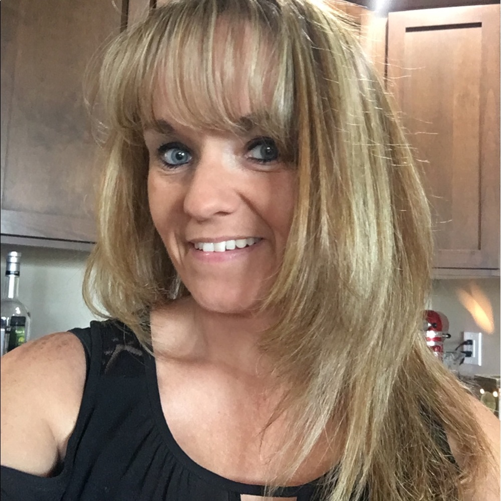 Meet your Posher, Jenny