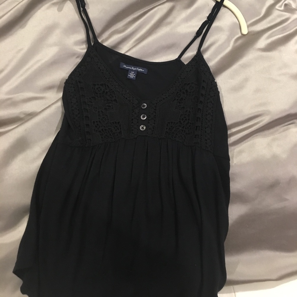 Black tank top with lace