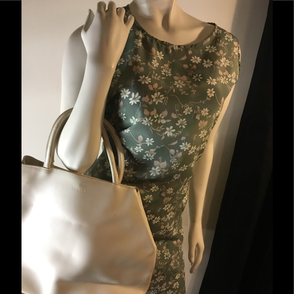 Classy floral dress