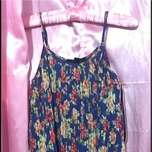 Forever 21 blue floral tank top pleated adjustable