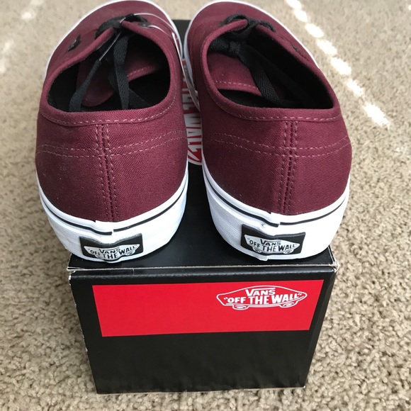 NIB Vans Authentic - Picture 3 of 4