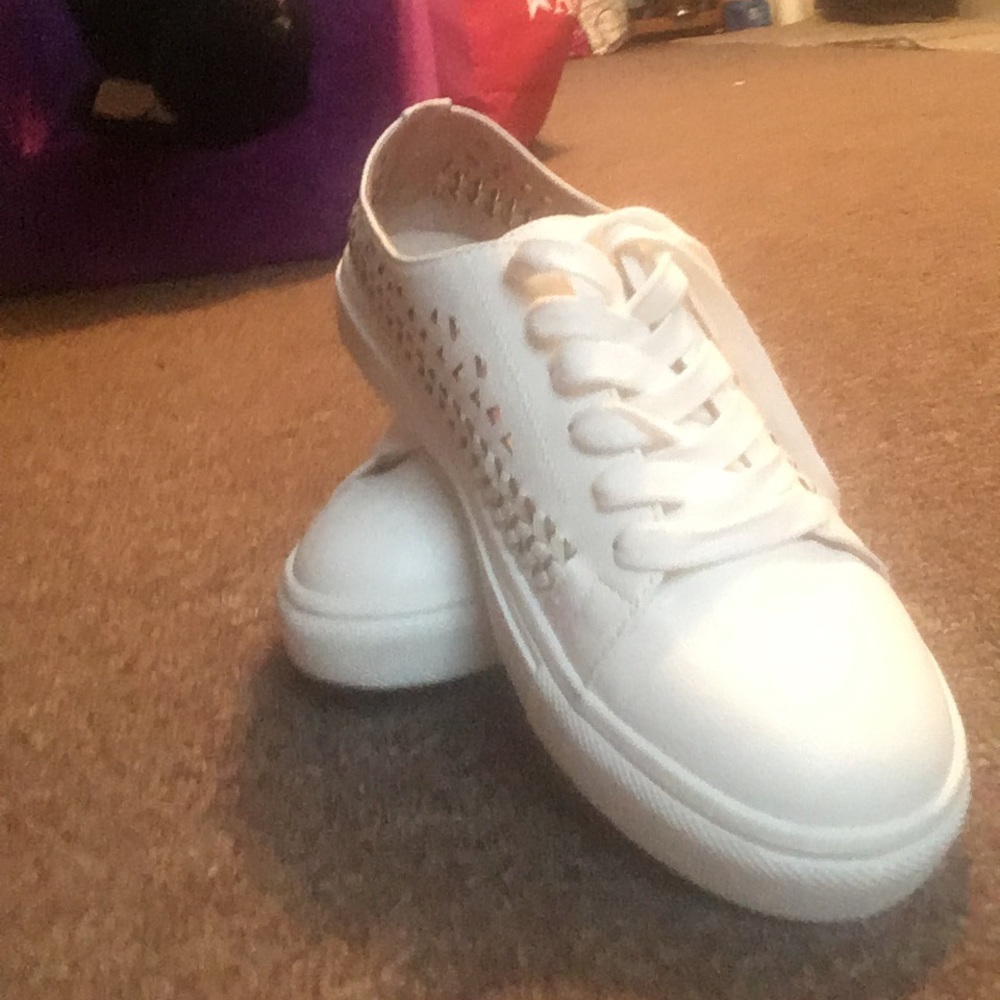 Girl sneakers