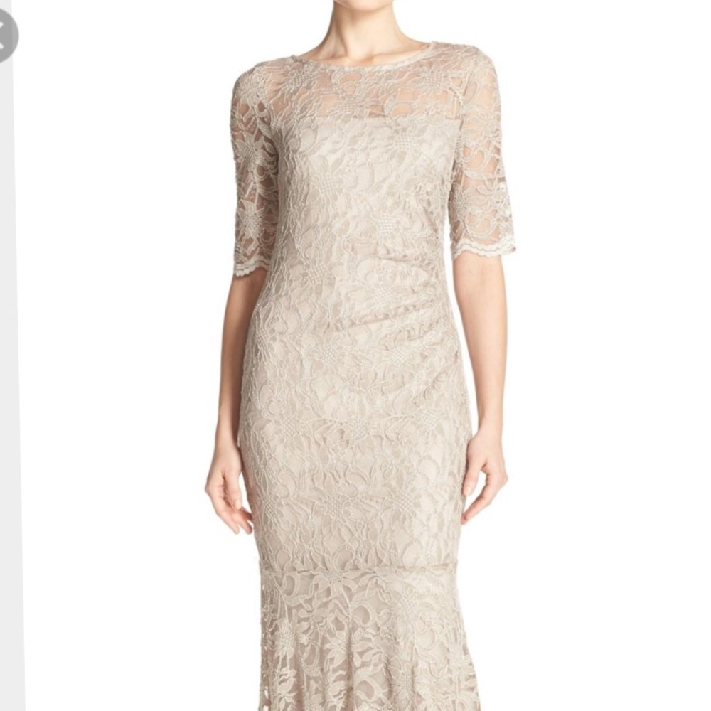 Full Length NWT Xscape Lace Mermaid Gown