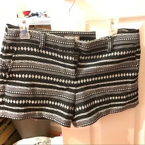 Black and white patterned Loft shorts