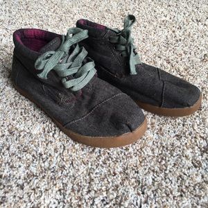 TOMS high tops