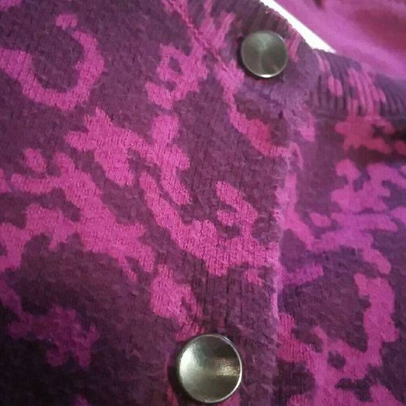 Cardigan - Picture 2 of 2