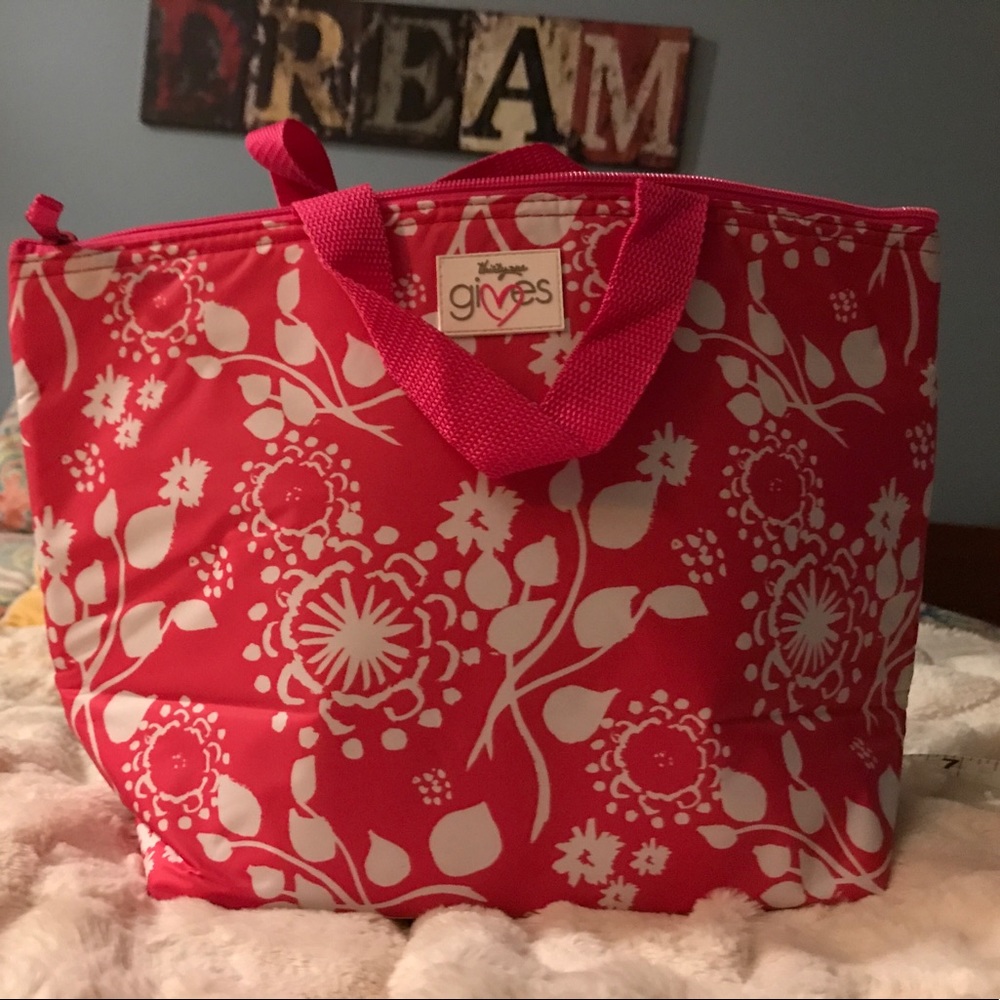 Thirty-One Insulated lunch bag.