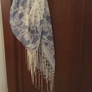 Blue and white Fringe scarf