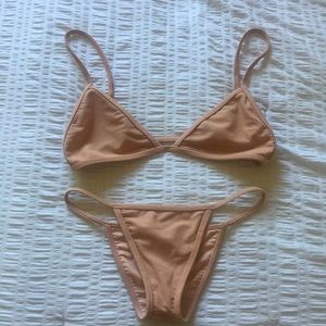 Static Swimwear Set (Top-L Bottom-S)