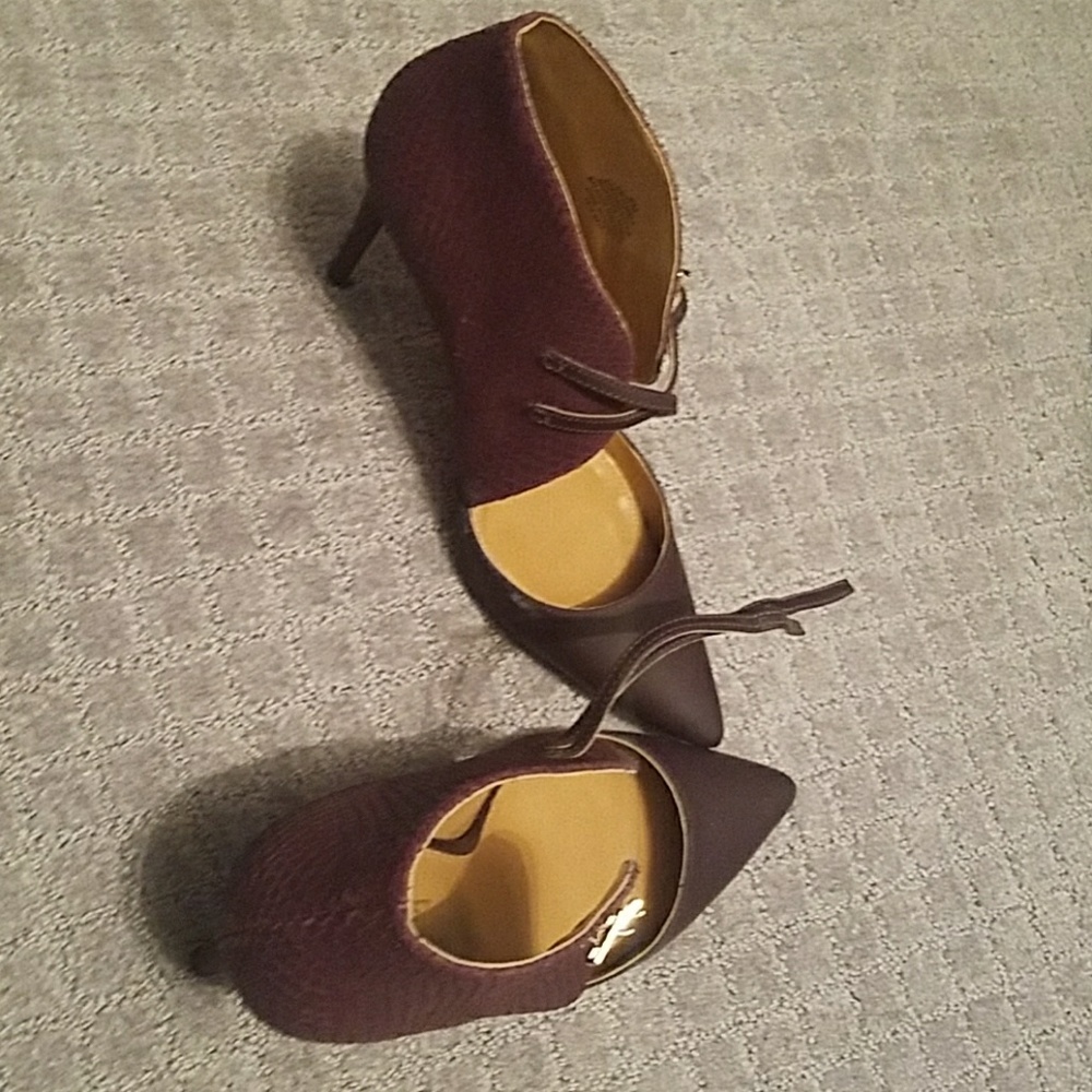 Nine west shoes..