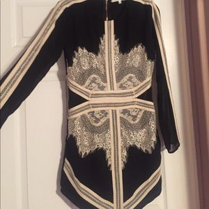 NEVER WORN Black and White Long Sleeve Dress