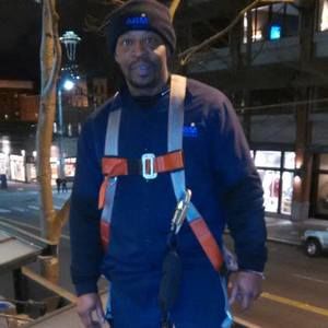 Meet your Posher, Wayne