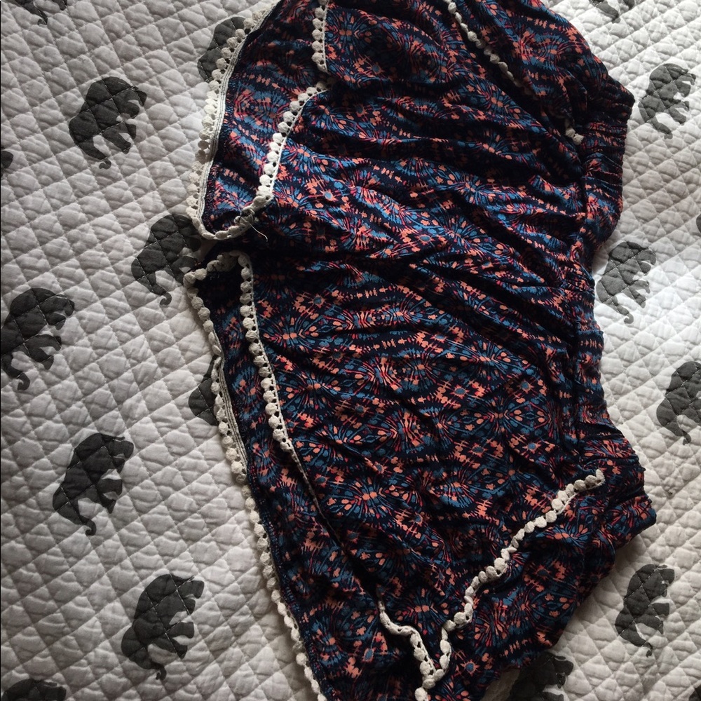 Shorts - Picture 2 of 2