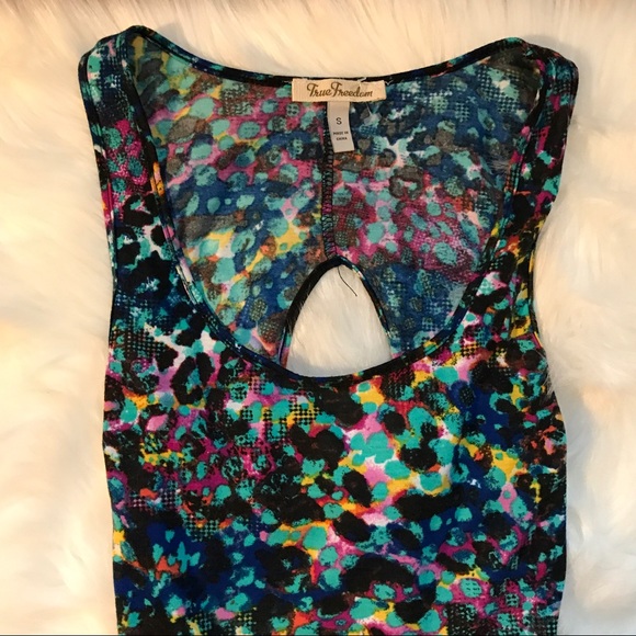 True Freedom Kaleidoscope Open Back Tie Dress - Picture 3 of 6