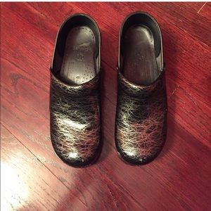 Size 41 (US size 11) Dansko shoes