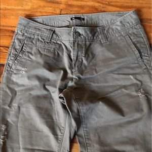 Gap gray cropped pants