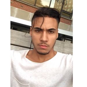 Meet your Posher, Manuel