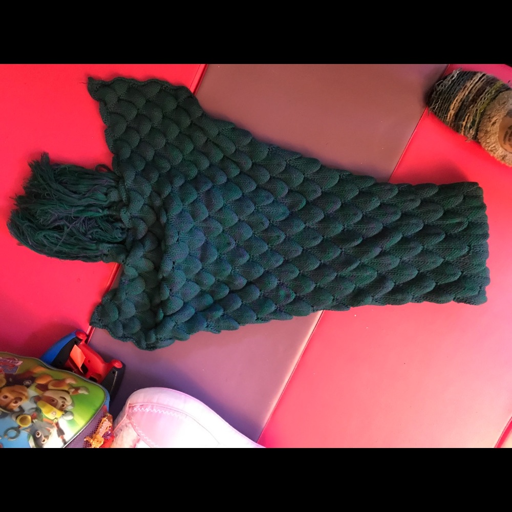 Mermaid tail blanket.   Mermaids!!