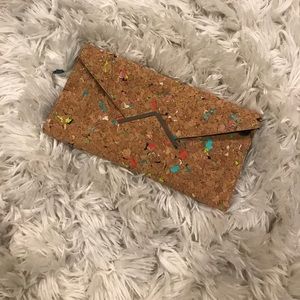 Trouve reversible clutch