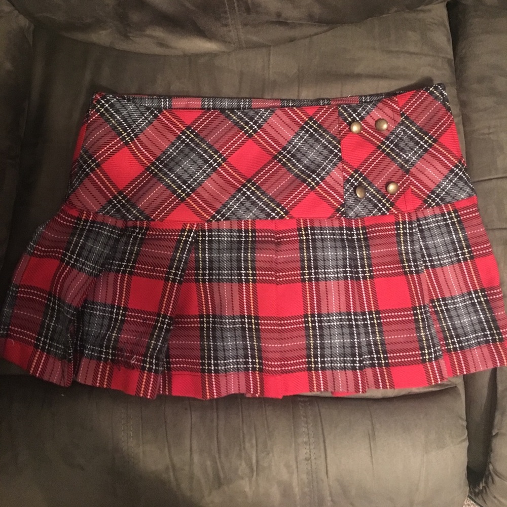 Plaid schoolgirl mini skirt Rank hot topic