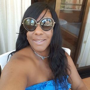 Meet your Posher, Shawnda