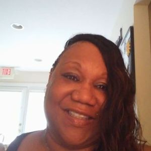 Meet your Posher, Constance