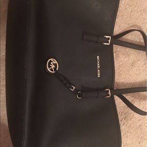 Michael Kors Jet set tote