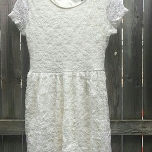 Yellow Star gray lace dress