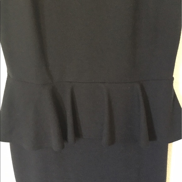 Dress - Picture 3 of 4