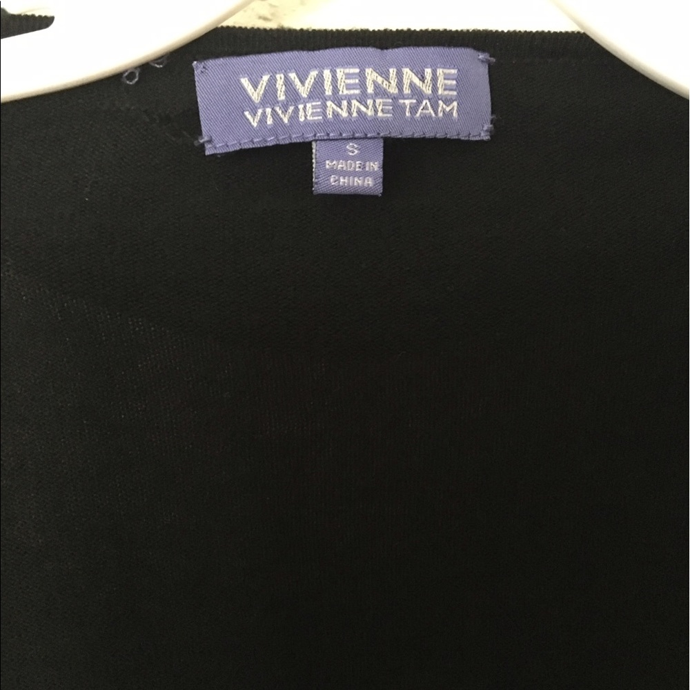 Quarter sleeve vest