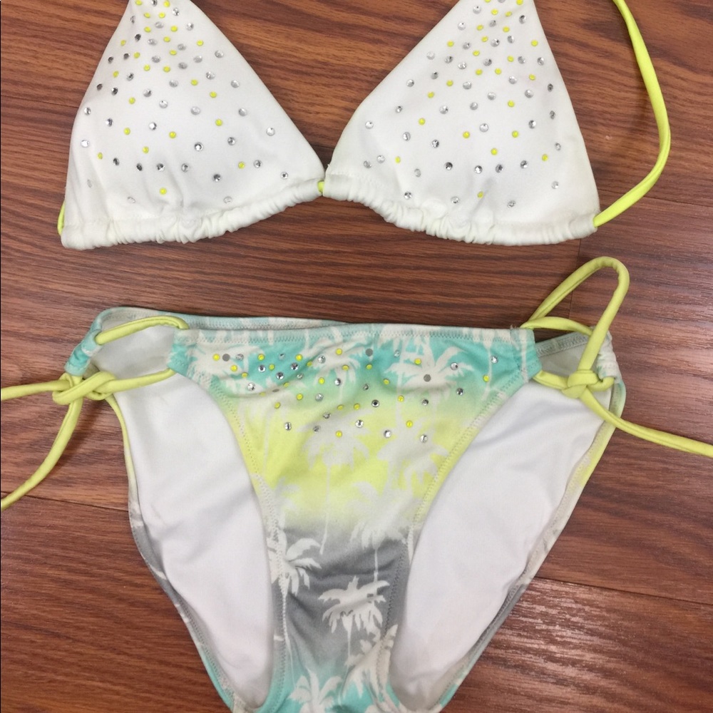 Victoria's Secret bikini. Top & bottom with bling