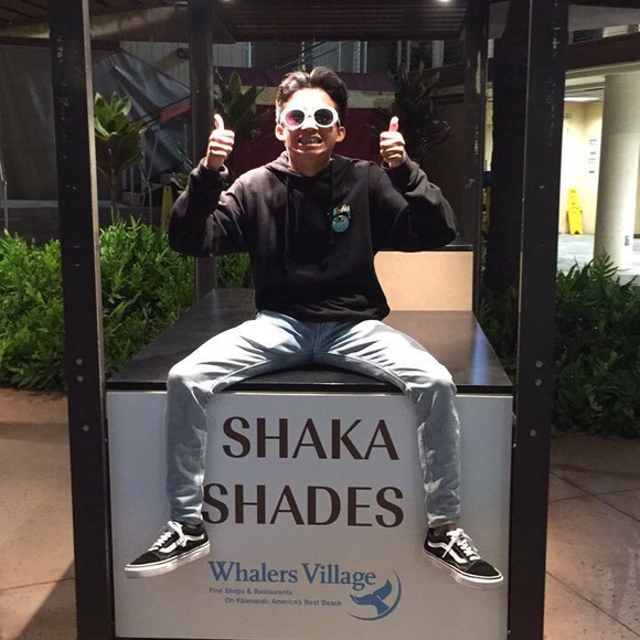 Meet your Posher, Noah - Picture 1 of 1