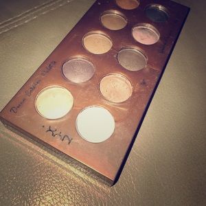 NYX Pallet