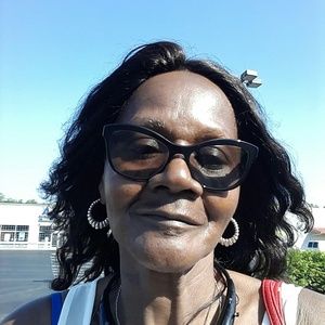 Meet your Posher, Diane