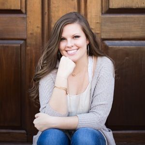 Meet your Posher, Mackenzie