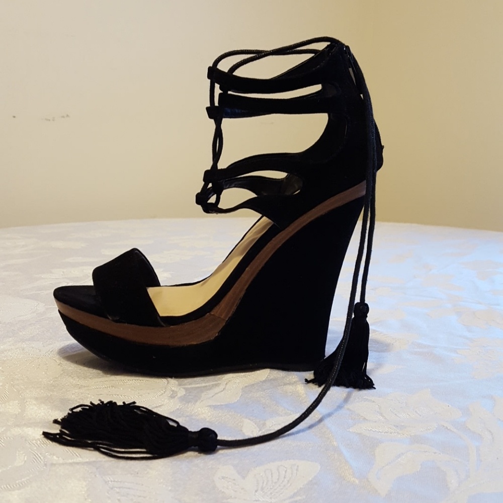 Women's platform shoe