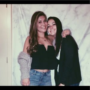 Meet your Posher, Julia