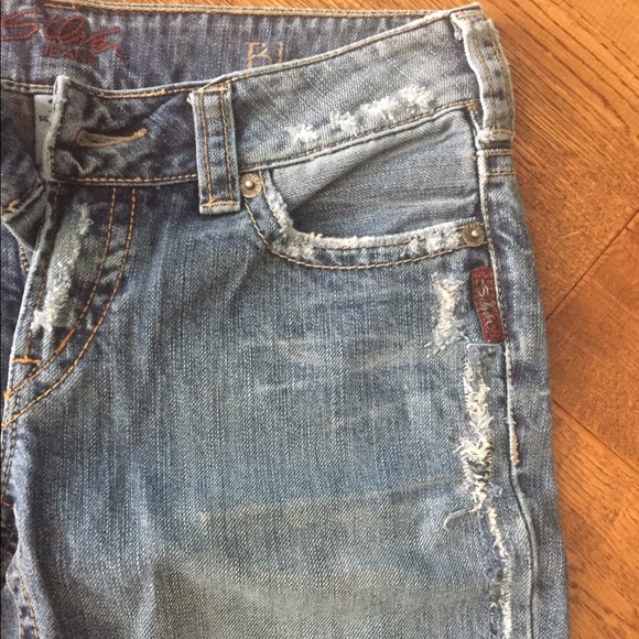 Silver Brand Distressed Jeans - Picture 2 of 3