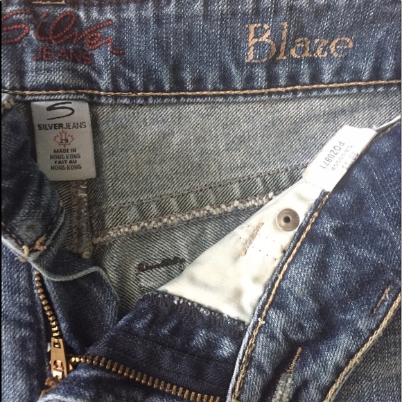 Silver Brand Distressed Jeans - Picture 3 of 3