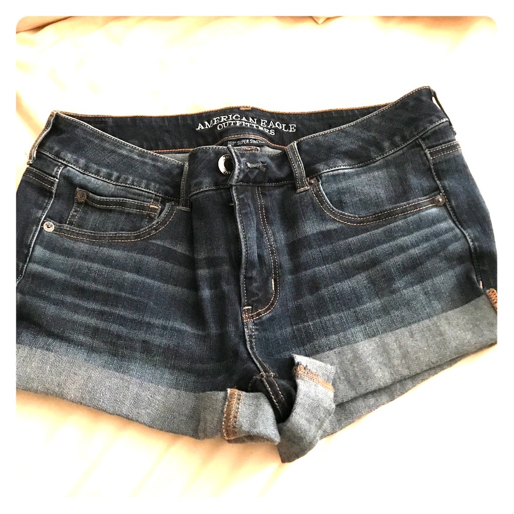 American Eagle Shortie Shorts!