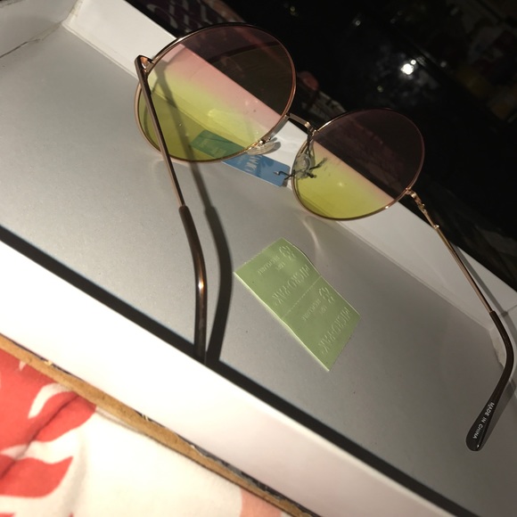 Sunglasses - Picture 2 of 2