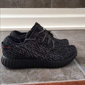 black kanye west shoes