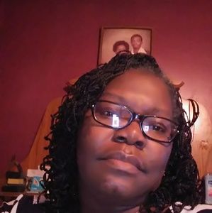 Meet your Posher, Frances