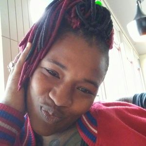 Meet your Posher, Daisy