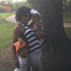 Meet your Posher, Dara