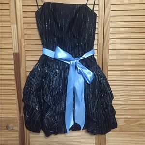 Strapless dress